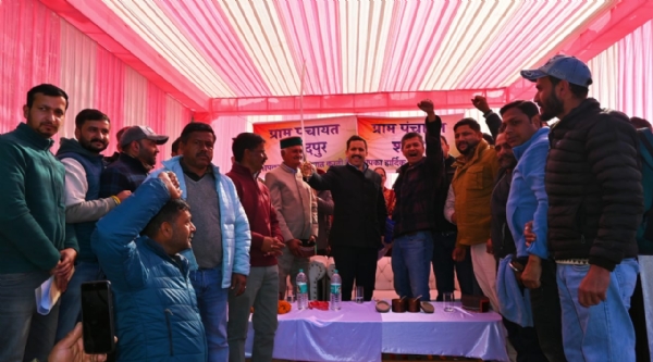 विक्रमादित्य सिंह शोघी मैं जनसभा में