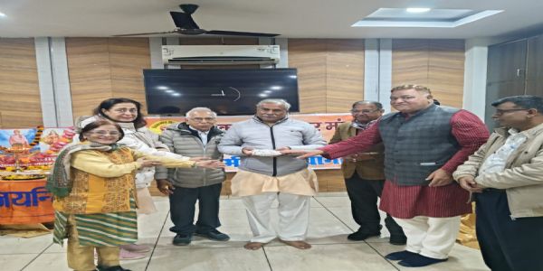 महापुरुषों के विचारों को कार्यरूप में बदलता है भारत : डालचंद