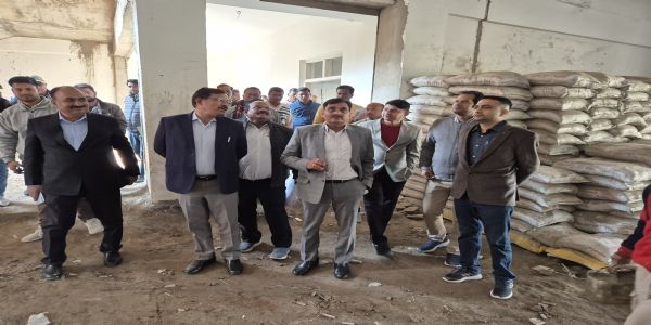 नोडल अधिकारी ने कार्यदायी संस्था राजकीय निर्माण निगम को लगाई फटकार