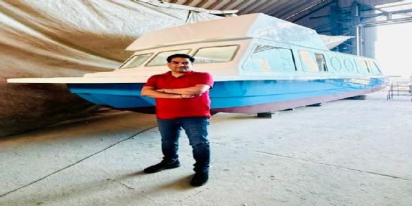 मंत्री कपिल मिश्रा ने मुंबई में क्रूज निर्माण का किया निरीक्षण