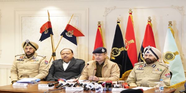 पंजाब पुलिस ने सरपंच हत्याकांड में दो शूटरों सहित सात काे किया गिरफ्तार