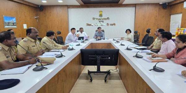 नशा मुक्ति अभियान में ठाणे में नशा छोड़ने की शपथ