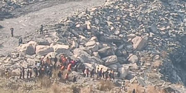 बीसीसीएल में अवैध उत्खनन के दौरान जमीन धंसने से तीन मजदूर की मौत
