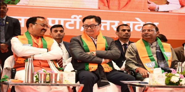 महात्मा गांधी के नाम पर लूट करने वाली कांग्रेस की योजनाओं के विरोधी : केशव प्रसाद मौर्य