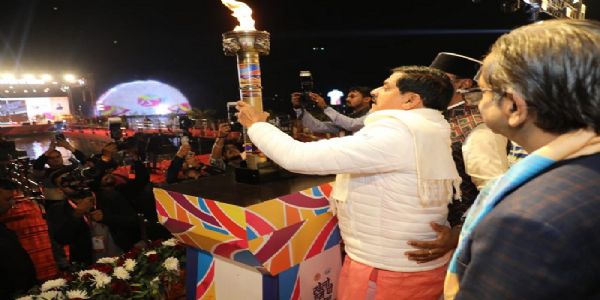 मशाल प्रज्जवलन के साथ खेलो एमपी यूथ गेम्स की घोषणा मशाल प्रज्जवलन के साथ खेलो एमपी यूथ गेम्स की घोषणा