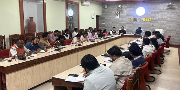 बस्तर की कला व वनोपज बनेंगे रोजगार का आधार, तैयार किया गया रोडमैप