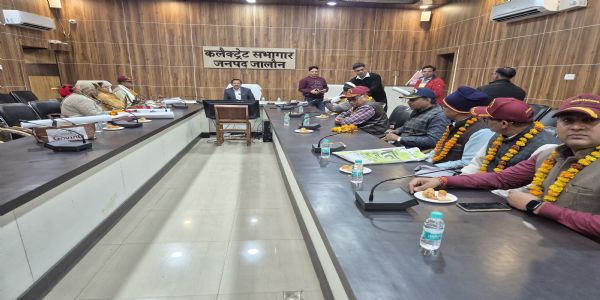 वेटेरन्स दिवस पर वीर नारियों का सम्मान, डीएम ने शहीदों के बलिदान को किया नमन