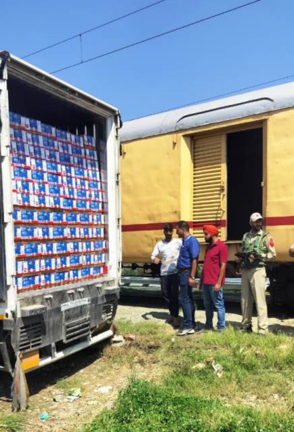 रेलवे पार्सल सेवा (फाइल फोटो)