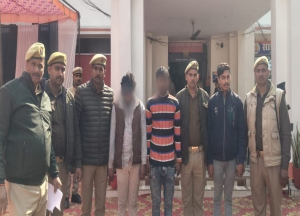 अंतरजनपदीय वाहन चाेर गिराेह के दाेनाें शातिर आराेपित पुलिस गिरफ्त में।