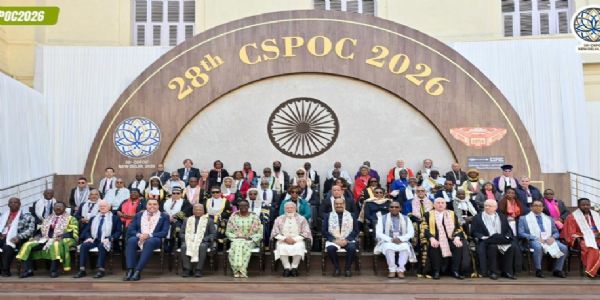 सीएसपीओसी सम्मेलन में प्रधानमंत्री और लोकसभा अध्यक्ष ओम बिरला के साथ 53 संप्रभु देशों की राष्ट्रीय संसदों के स्पीकर और पीठासीन अधिकारी