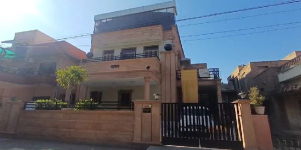 घी कारोबारी के ठिकानों पर आयकर विभाग की कार्रवाई