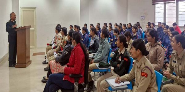 हिसार : मानसिक शक्ति पर निर्भर करता सफलता व असफलता का निर्धारण : कर्नल पांडे