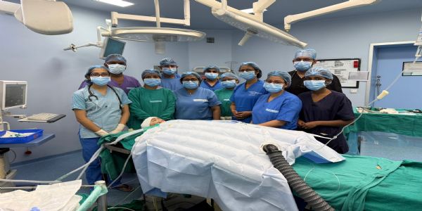 एम्स रायपुर में स्मार्ट नेविगेशन तकनीक से पहली द्विपक्षीय क्रमिक कॉक्लियर इम्प्लांट सर्जरी सफल