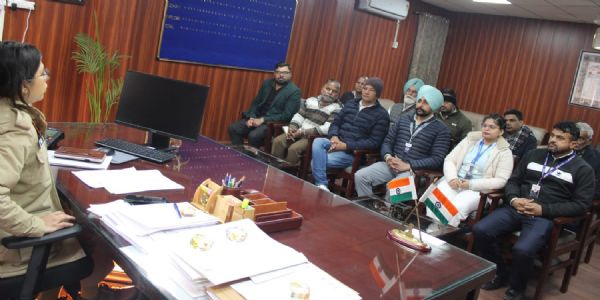 सिरसा: सुरक्षा के पुख्ता इंतजाम करें बैंक: एसपी