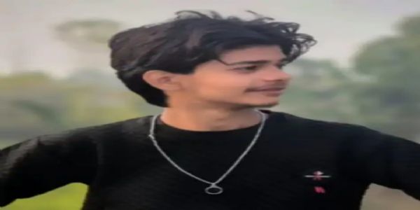 सहारनपुर के देवबंद में 9वीं के छात्र की चाकू से गोदकर हत्या, पिता का आरोप प्रेमिका के घरवालों ने मारा