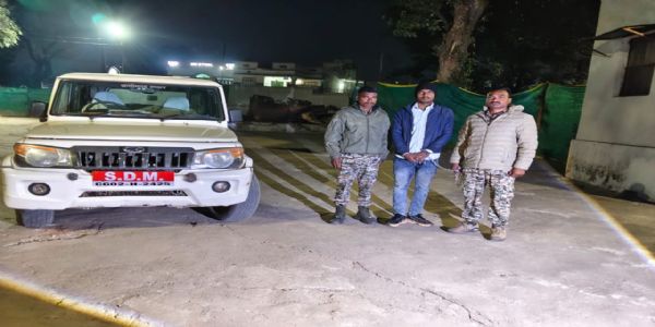 अवैध धान परिवहन मामले में बड़ी कार्रवाई, मोस्ट वांटेड आरोपित दबोचा गया, राजस्व टीम पर हमले की कोशिश