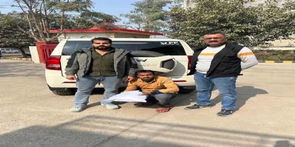 फरीदाबाद : अवैध नशा बेचने वाले चार आरोपी गिरफ्तार