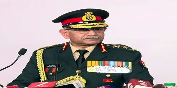 सेना को भविष्य के लिए भारत में ही डिजाइन और डॅवलप वाले वेपन सिस्टम और इक्वेपमेंट की जरुरत : सेना प्रमुख द्विवेदी