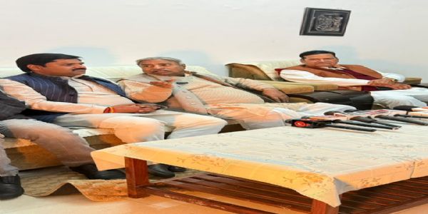 निजी कार्यक्रम में विनय कटियार पहुंचे बाराबंकी, सपा, कांग्रेस पर जमकर किया कटाक्ष