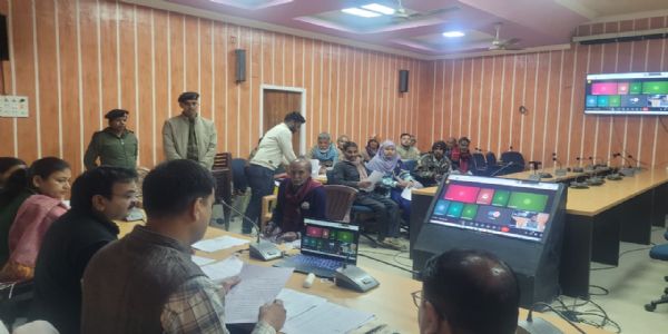 जनता दरबार में सुलझाये गये राजस्व एवं भूमि सुधार विभाग के 29 मामले