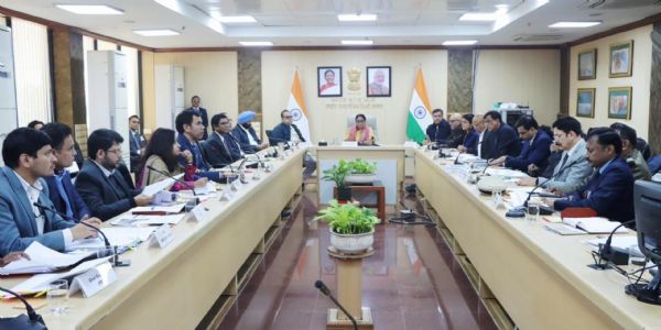 (अपडेट) दिल्ली में प्रदूषण के खिलाफ निरंतर काम कर रही सरकार : रेखा गुप्ता