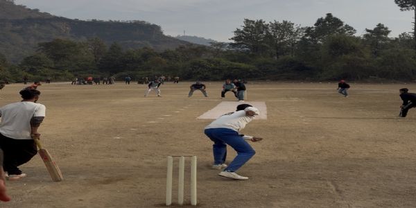 बीबीएमबी हेलीपेड ग्राउंड में बदार क्रिकेट कप का दूसरा सीजन शुरू, 40 टीमें मैदान में
