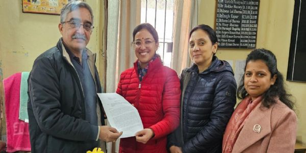 हिमाचल प्रदेश में पशु चिकित्सकों के लिए आश्वस्त कैरियर प्रगति योजना पुनः लागू करने की मांग