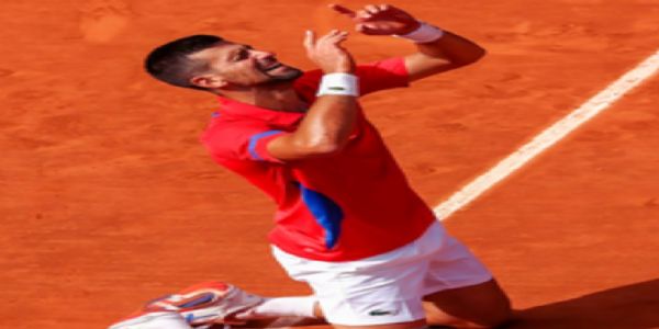 सर्बिया के दिग्गज टेनिस खिलाड़ी नोवाक जोकोविच