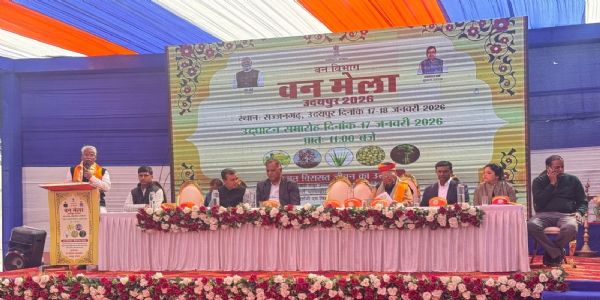 सरकार की मंशा हम पुनः वेदों की ओर लौटें : टीएडी मंत्री