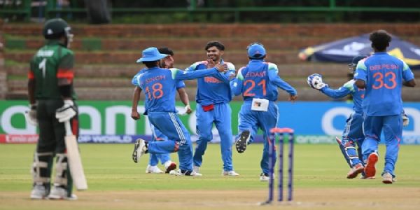 अंडर-19 वर्ल्ड कप: भारत ने बांग्लादेश को डीएलएस पद्धति से 18 रन से हराया, लगातार दूसरी जीत