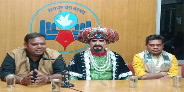 रायपुर : जादू चमत्कार नहीं बल्कि मनोरंजन की कला है : जादूगर ओपी शर्मा जूनियर