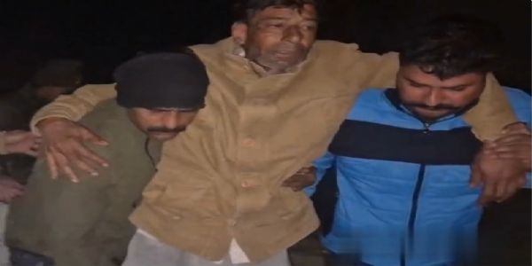 मुठभेड़ में हमलावर ग्राम प्रधान गिरफ्तार, पैर में लगी गोली