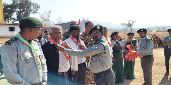 वंदे मातरम् राष्ट्र के प्रति कर्तव्य और बलिदान की देता है प्रेरणा : सीओ