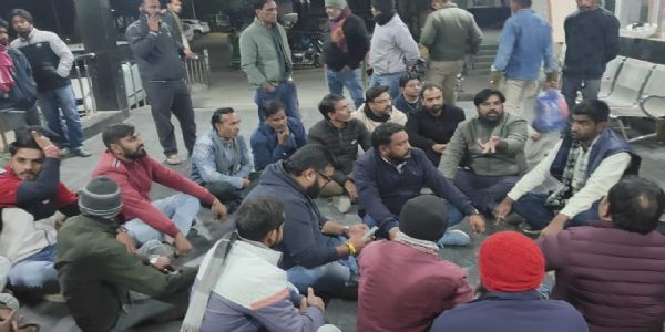 अल्ट्राटेक प्लांट में श्रमिक की मौत,  80 फीट ऊंचाई पर फंदे से लटका मिला शव