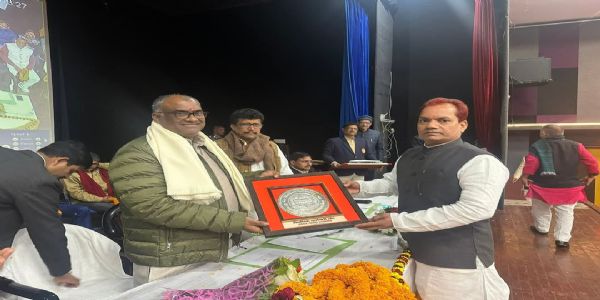 कर्मचारी और छात्रों की शिक्षा के प्रति पूरा ध्यान देती है सरकार : राज्यमंत्री गिरीशचन्द्र