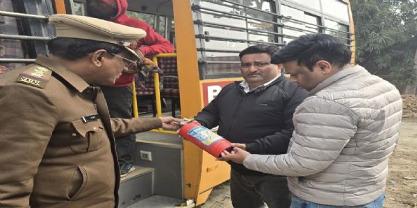 बरेली में स्कूल वाहनों पर सख्ती, 42 बसों की जांच, मानक पूरे न होने पर कार्रवाई