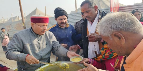 संघ परिवार के शिविरों में चले भंडारे, प्रसाद ग्रहण कर श्रद्धालुओं ने दिया राष्ट्रीय एकात्मता का संदेश