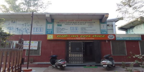 कानपुर में महिलाओं की ढाल बना “वन स्टॉप सेंटर”