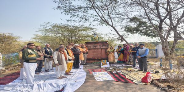 अमर शहीद दिनेश बुधौलिया की 25 वीं पुण्यतिथि पर बुंदेलों ने अर्पित की श्रृद्धांजलि
