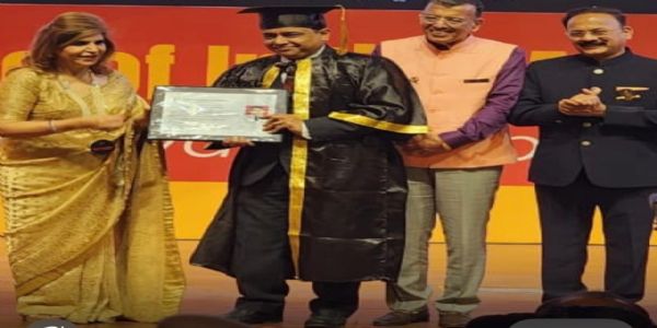 उत्कृष्ट कार्य के लिए डॉ ओम शंकर चौरसिया फेलोशिप आईएपी से सम्मानित