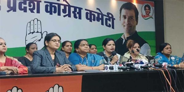 भाजपा गरीबी नहीं, गरीबों को हटाना चाहती है : गुंजन सिंह