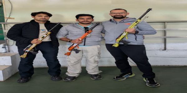 राष्ट्रीय चयन ग्रुप ए ट्रायल्स के पहले दिन 50 मीटर राइफल प्रोन में मानीनी और ऐश्वर्य शीर्ष पर