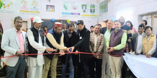 स्मार्ट क्लास में पढ़ाई करेंगे विद्यार्थी