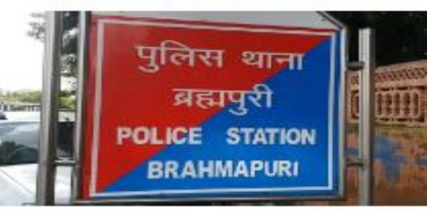 हिस्ट्रीशीटर ने घर के बाहर बैठे युवक पर चलाई गोली