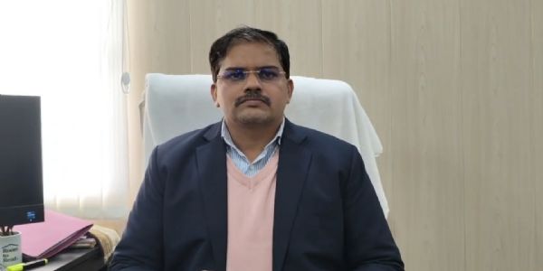 अमेठी के कस्तूरबा गांधी विद्यालय में छात्राओं के उत्पीड़न की जांच अधर में, बीएसए काे नहीं मिली जांच रिपाेर्ट