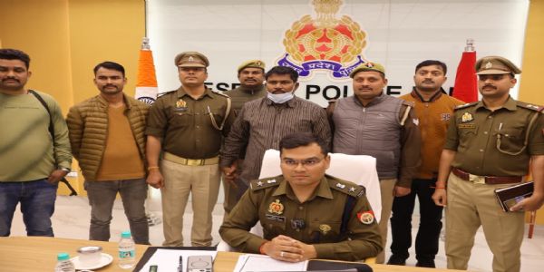 पुलिस मुठभेड़ में टप्पेबाज नायडू गैंग के दो अभियुक्त गिरफ्तार