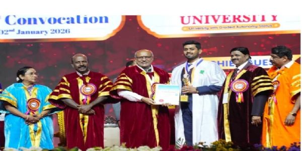 विश्व स्तर पर प्रतिस्पर्धा में केवल डिग्री पर्याप्त नहीं, छात्रों को हर दिन ज्ञान बढ़ाते रहना चाहिए : सीपी राधाकृष्णन