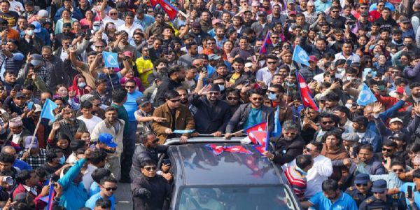 नामांकन दाखिल काने जाते बालेन