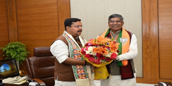 झारखंड के भाजपा नेताओं ने नव निर्वाचित राष्ट्रीय अध्यक्ष नितिन नबीन को दी बधाई