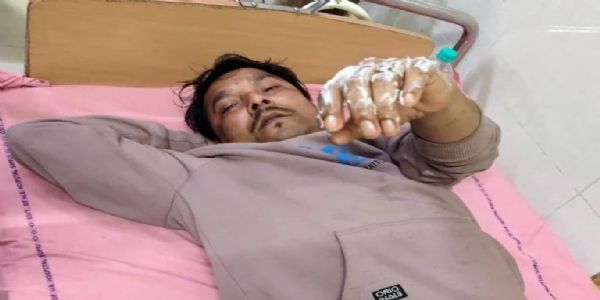 भांगड़ में फिर भड़की हिंसा, तृणमूल कार्यकर्ता पर बम से हमला